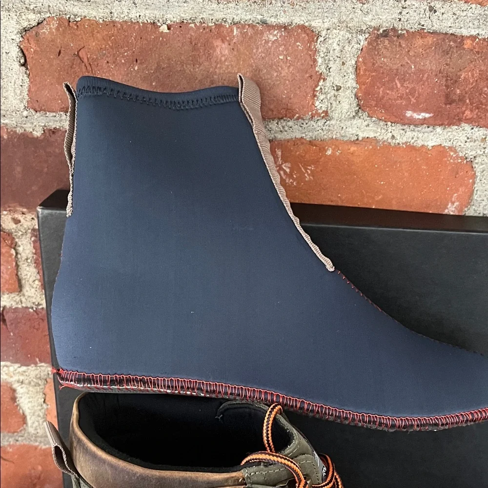 J.Crew nordic high duck boots with removable lining green and black stylish